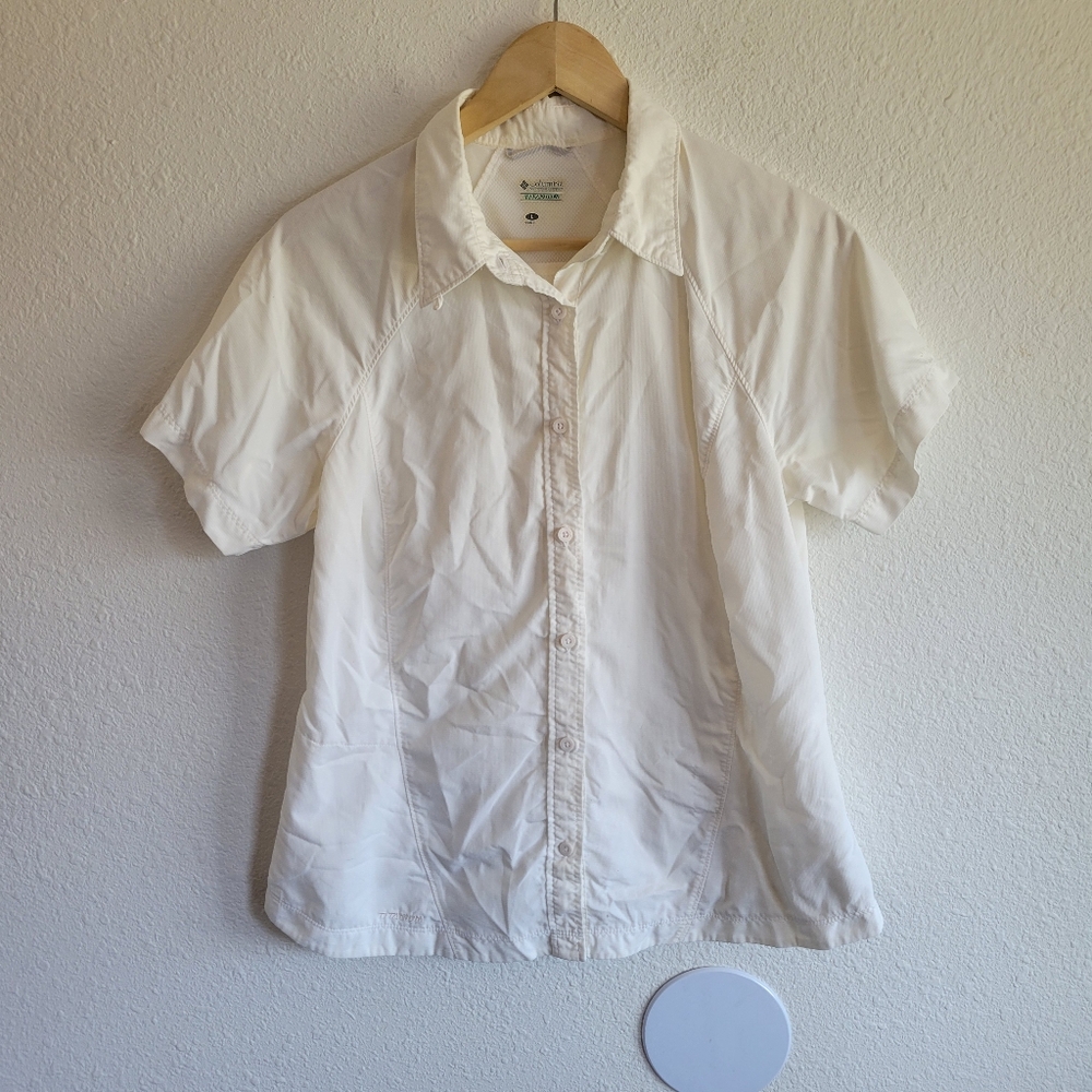 Columbia Titanium White Button Down Collared Short Sleeve Shirt Womens Size L